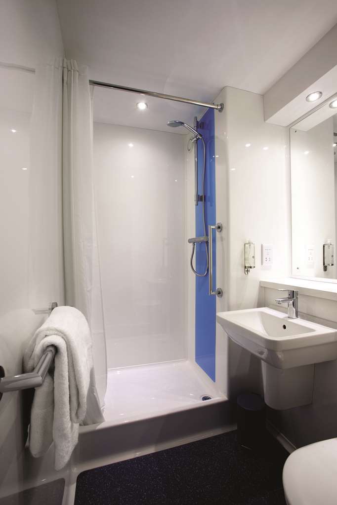 Travelodge London Greenwich High Road חדר תמונה